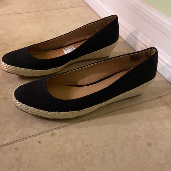 American eagle block heels. - Picture 2 of 6